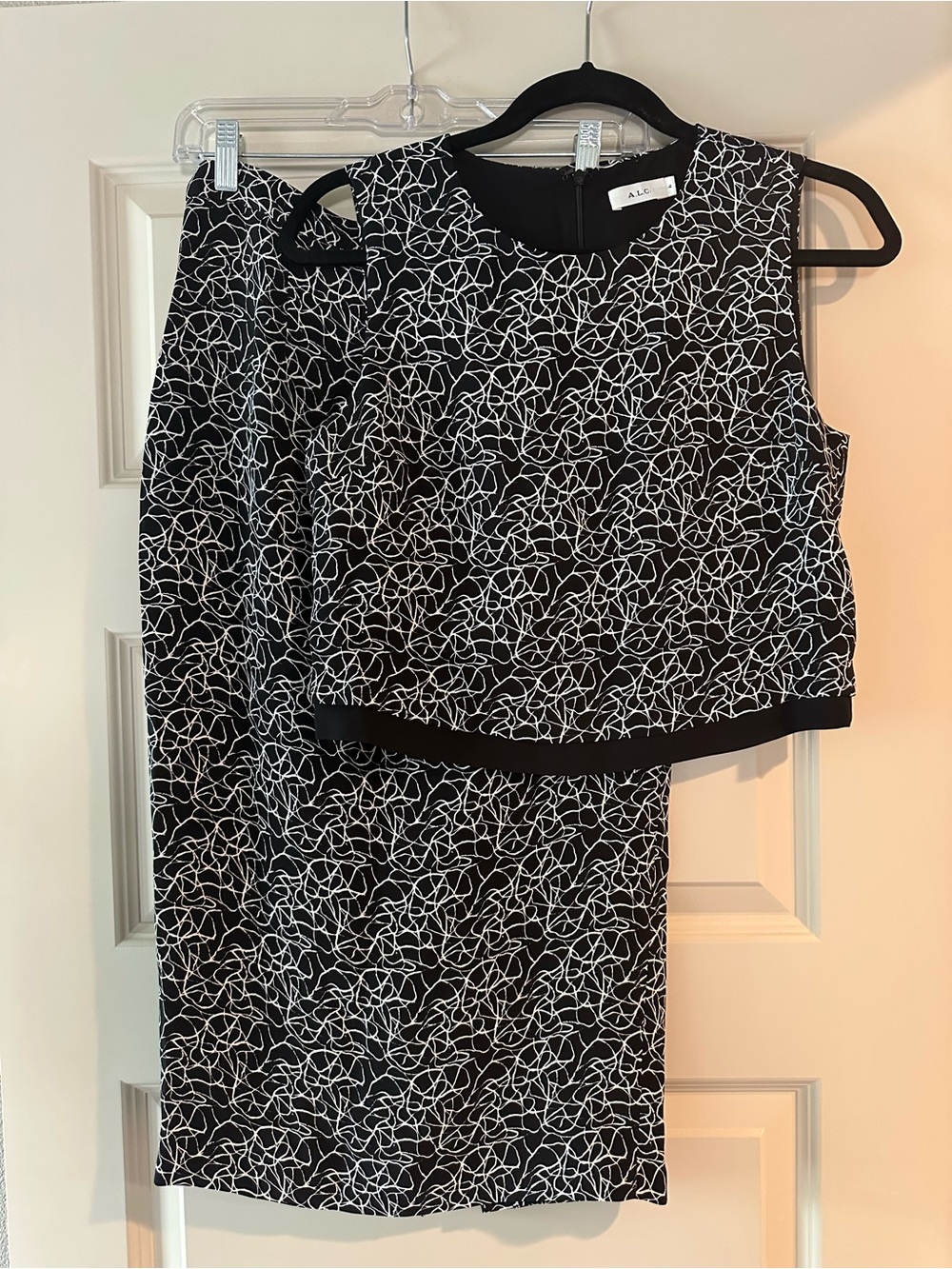 A.L.C. Black & White Abstract Patterned Two-Piece Silk Set